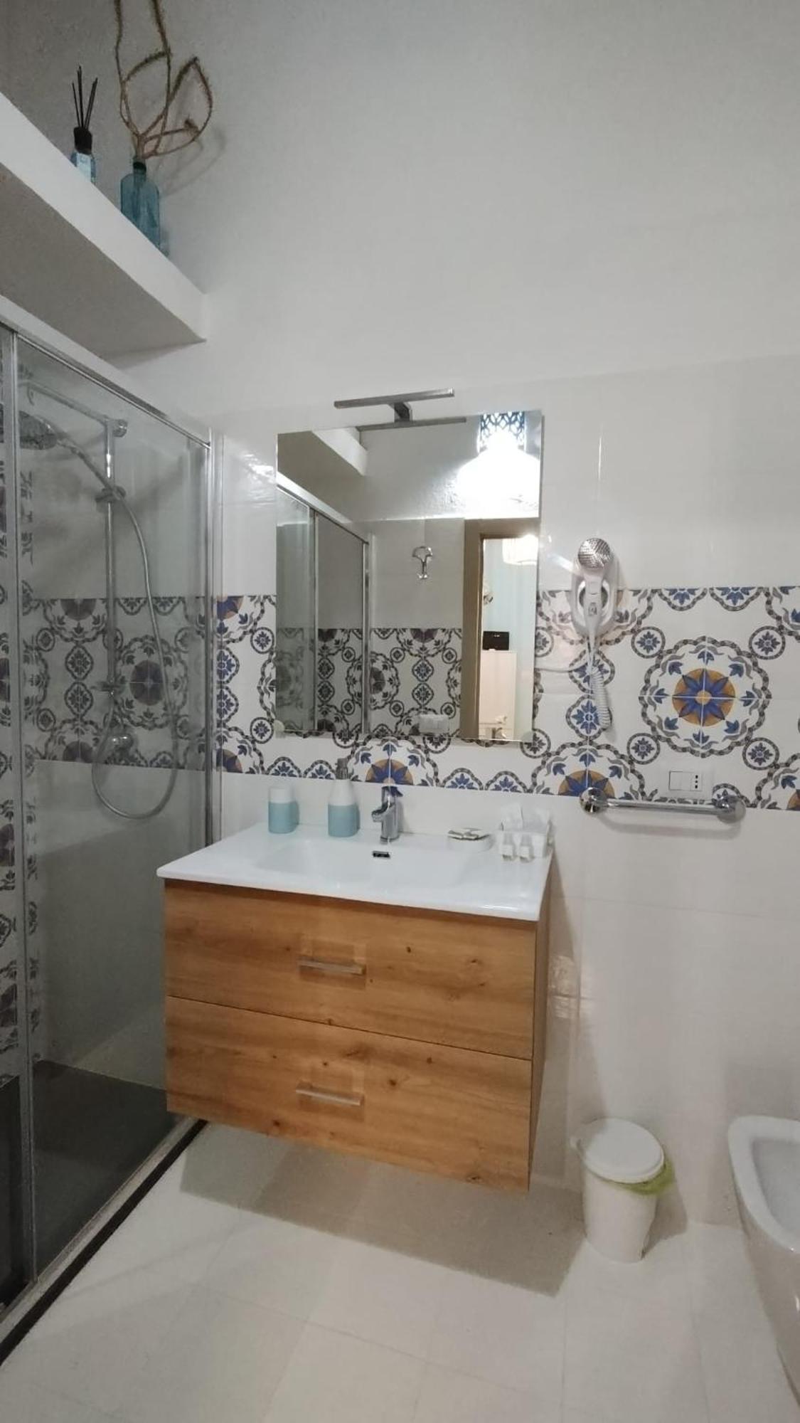 Perla Di Mare Apartment Галиполи Екстериор снимка