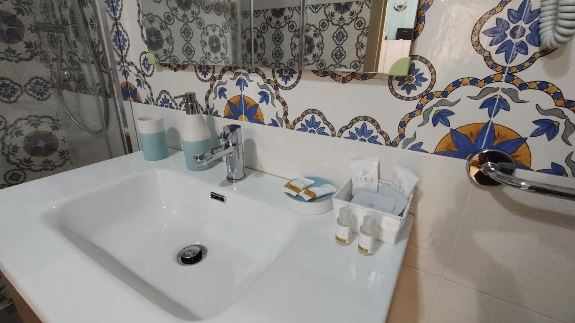 Perla Di Mare Apartment Галиполи Екстериор снимка